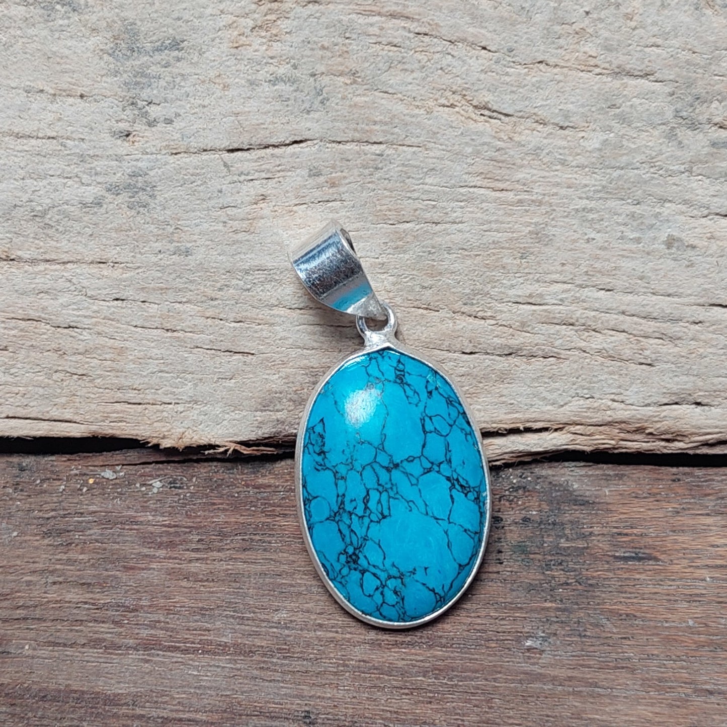 Oval Shaped Blue Turquoise 925 Sterling Silver Gemstone Pendant Best For Gift
