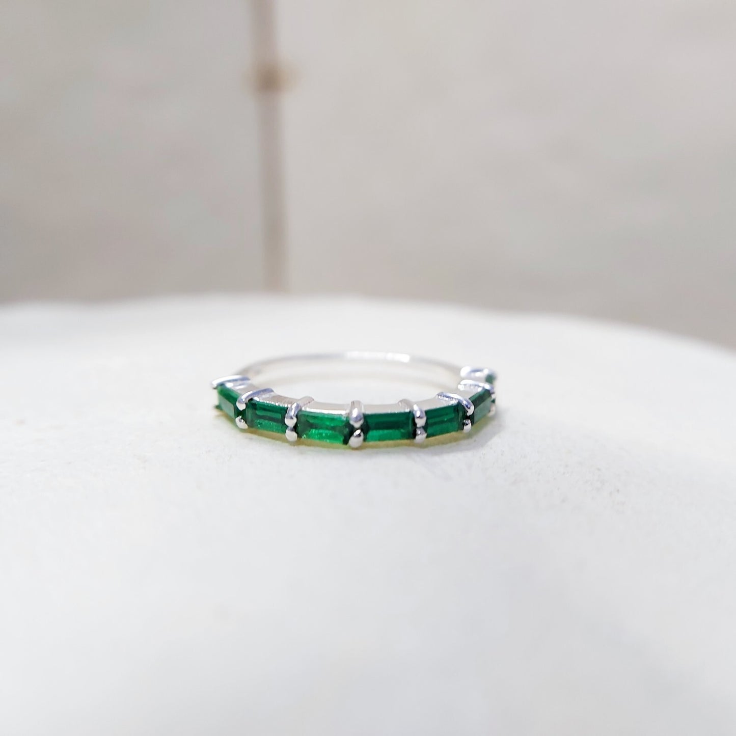 925 Silver Emerald Wedding Band Baguette Cut Green Emerald Eternity Ring Us5~ 15