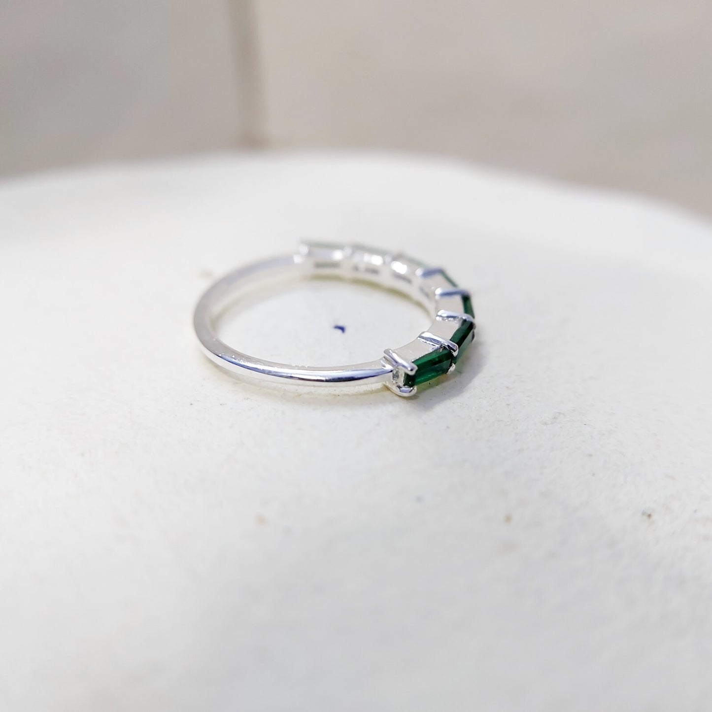 925 Silver Emerald Wedding Band Baguette Cut Green Emerald Eternity Ring Us5~ 15
