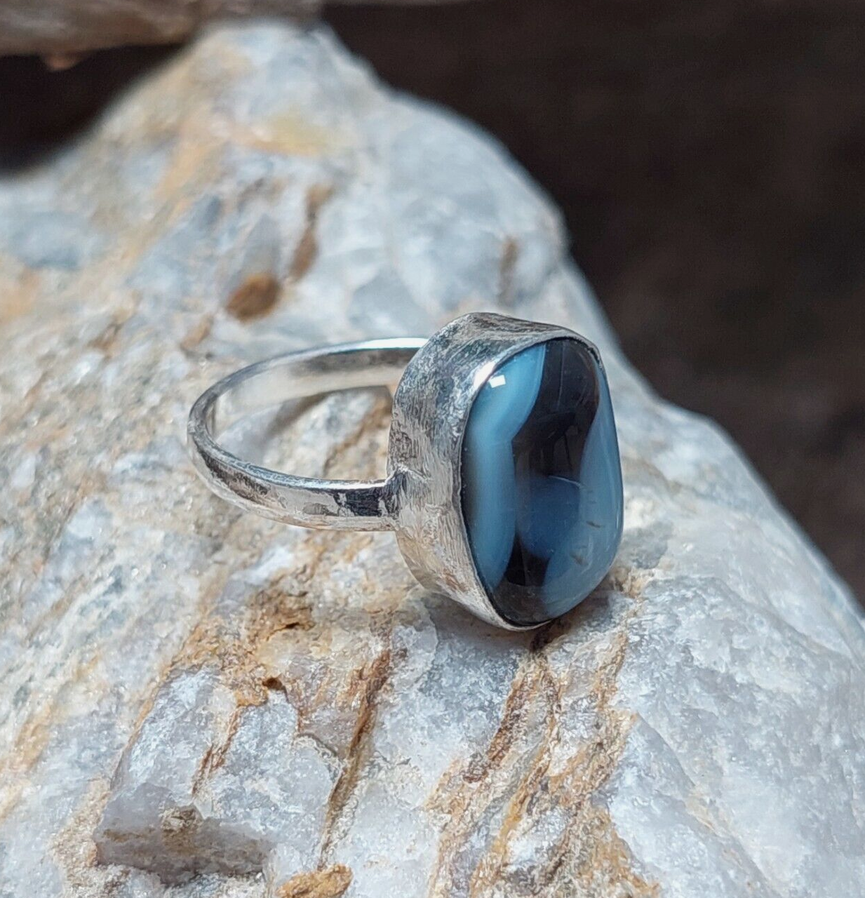White Banded Agate Gemstone Handmade Ring 925 Sterling Silver Jewelry For Her