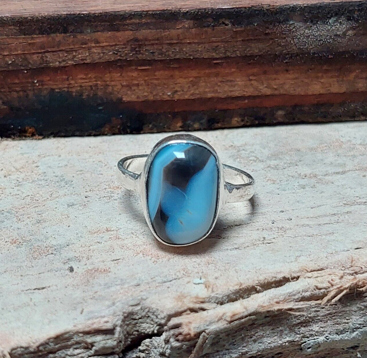 White Banded Agate Gemstone Handmade Ring 925 Sterling Silver Jewelry For Her