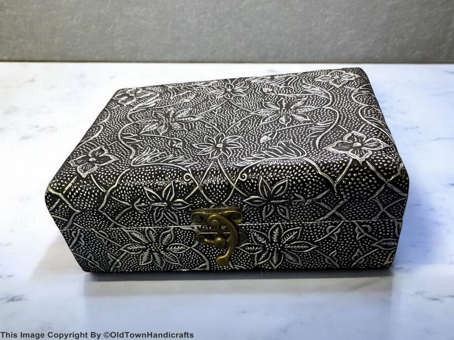 Handcrafted Antique Multipurpose Box jewellery Oxidised Silver Flower Design