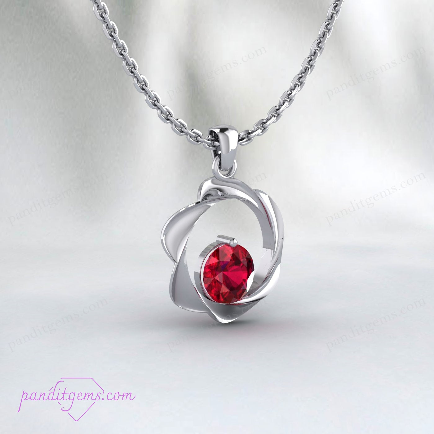 Round ruby pendant in gold vermeil, classic antique design.