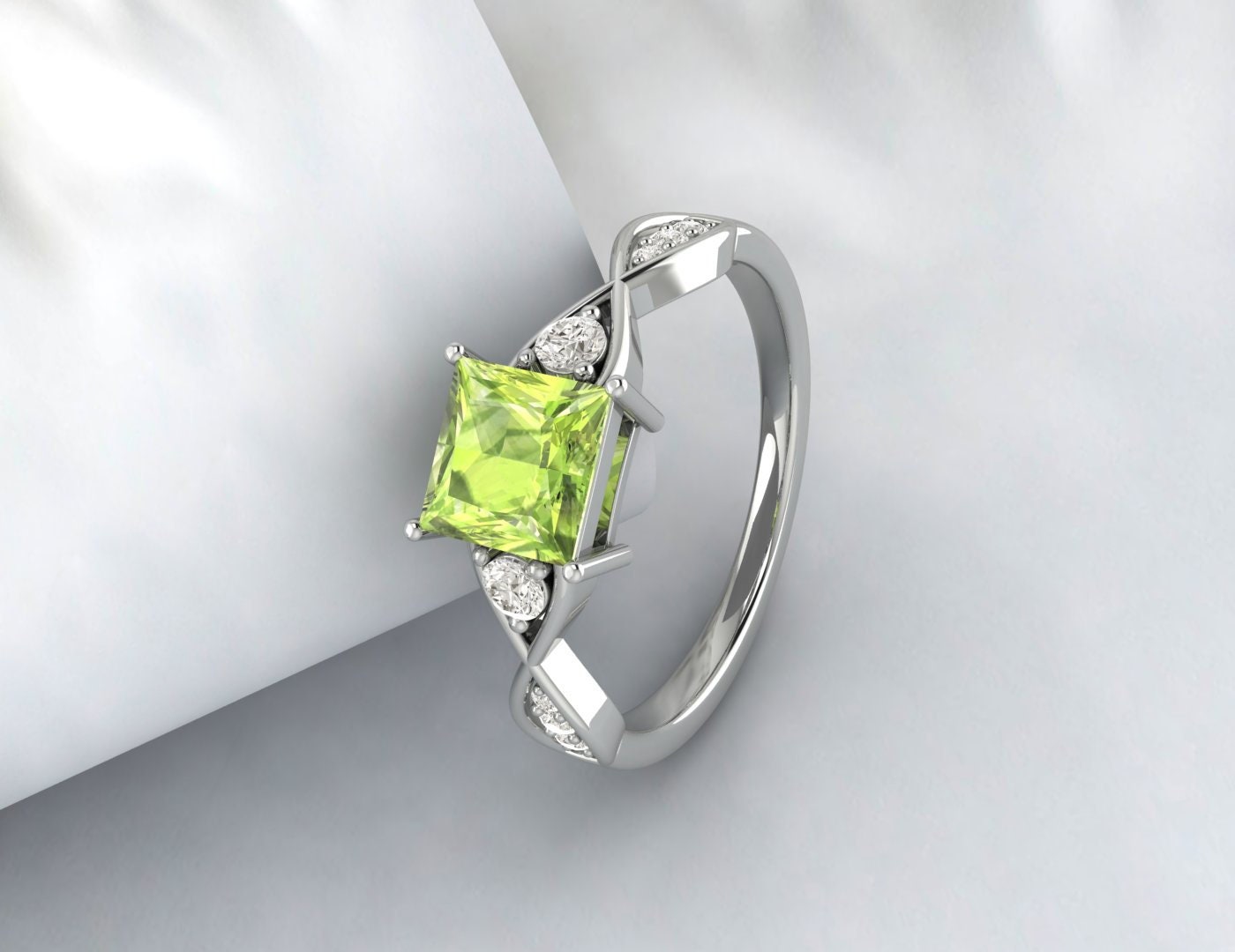 Natürlicher grüner Peridot im Prinzessschliff, Ehering, Brautgeschenk