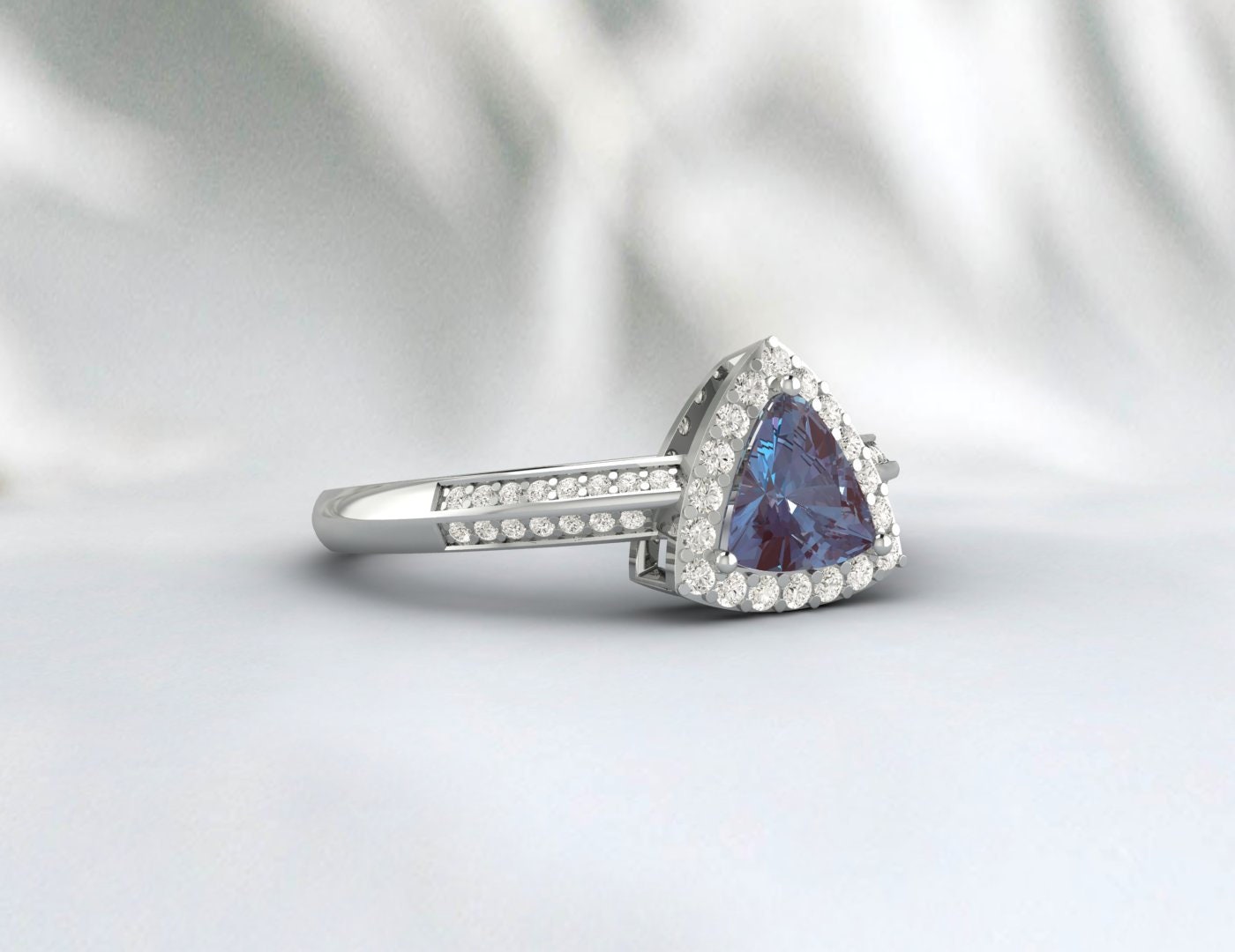 Trillion Cut Alexandrite Ring For Women Vintage Alexandrite Engagement Ring White Gold Silver Dainty Ring Art Deco Moissanite Wedding Ring