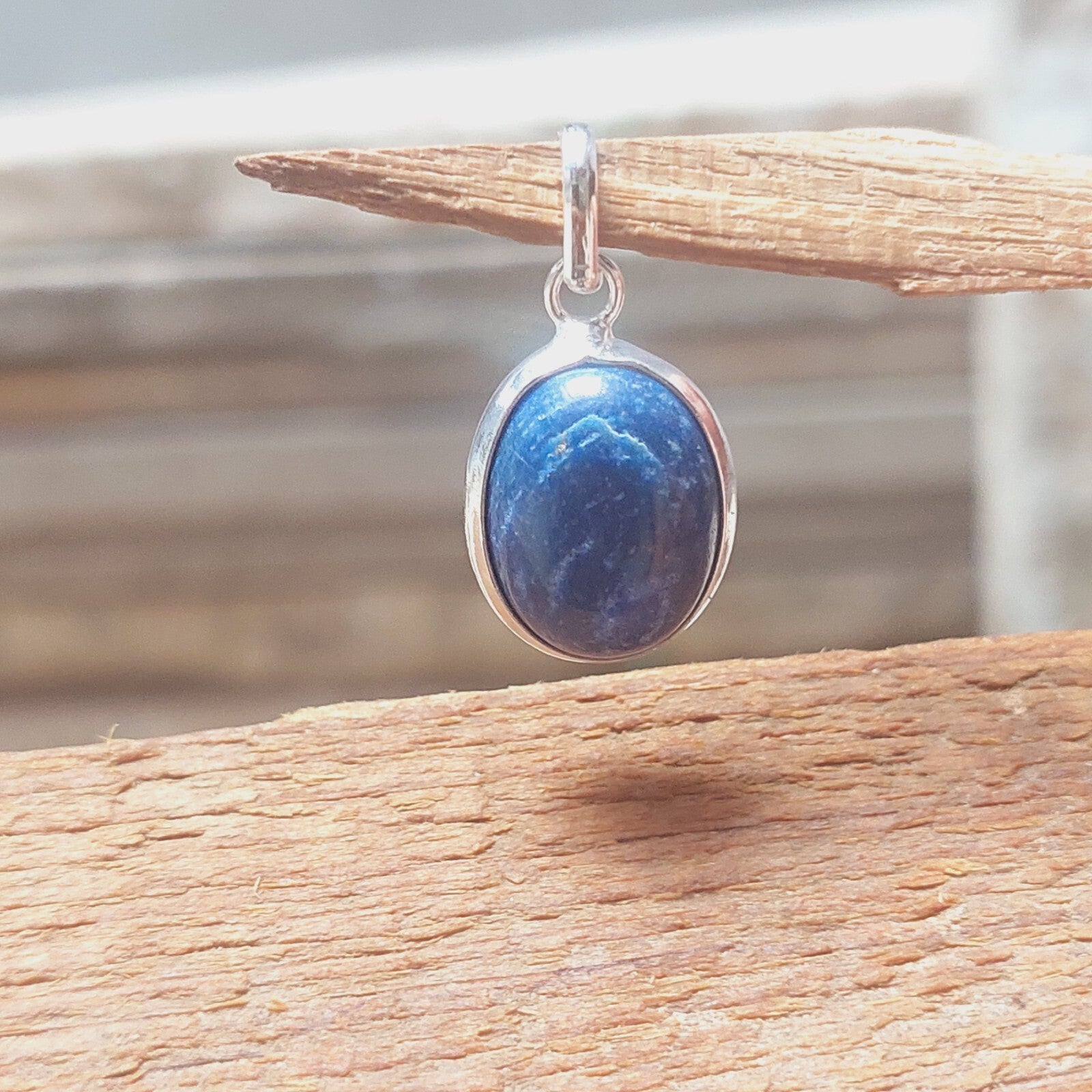 925 Sterling Silver Ovel Natural Blue Lapis Lazuli Pendant Necklace Gift For Her