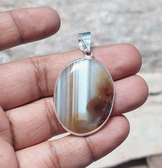 925 Sterling Silver Natural Grey Banded Agate Slice Pendant Necklace For Women