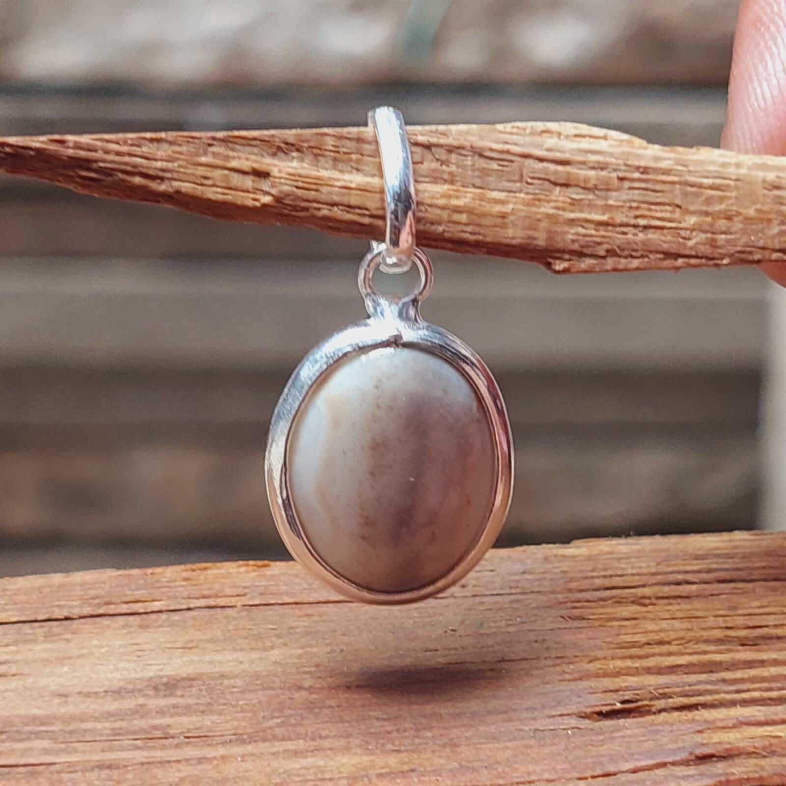925 Sterling Silver Ovel Natural White Agate Pendant Necklace,Vintage Pendant
