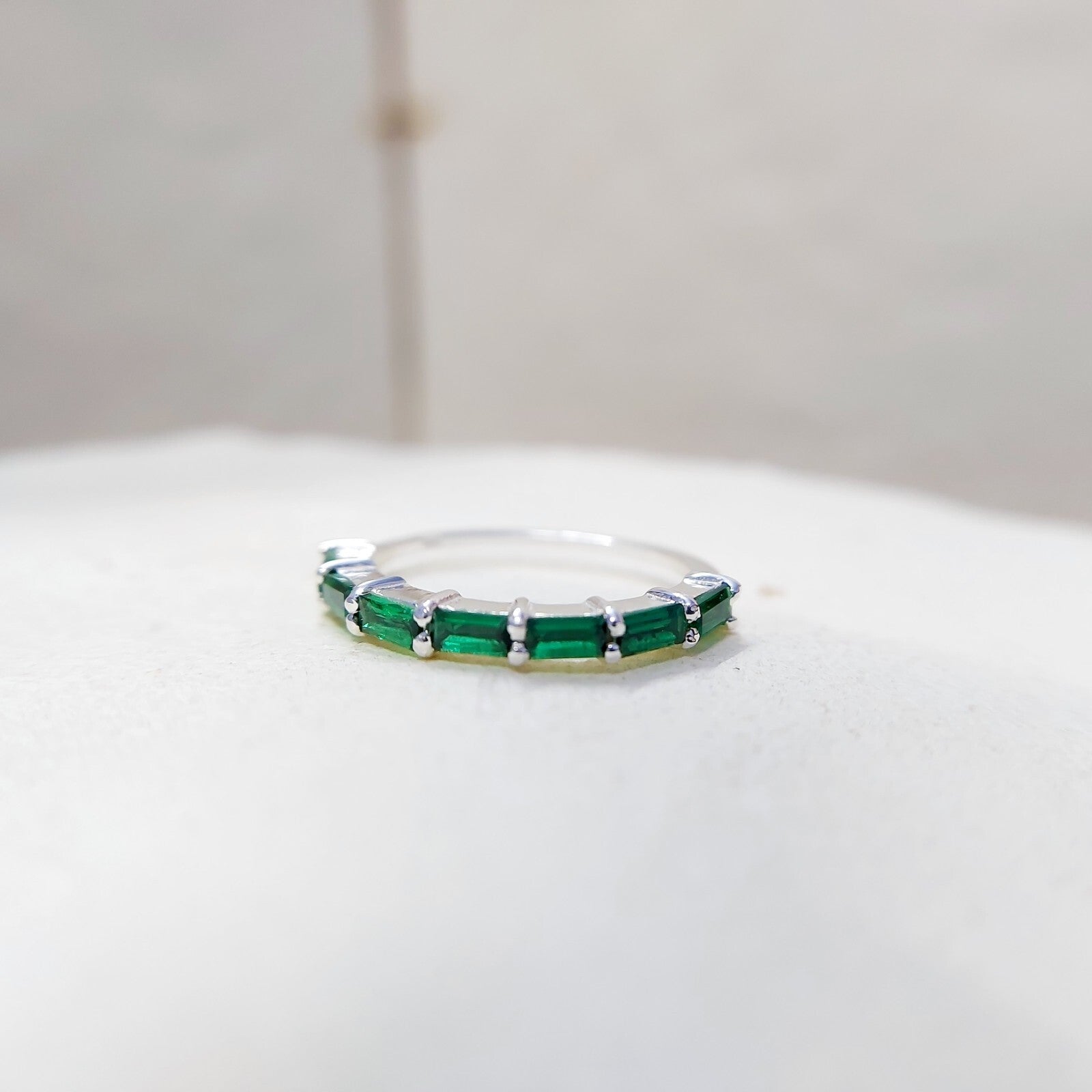 925 Silver Emerald Wedding Band Baguette Cut Green Emerald Eternity Ring Us5~ 15