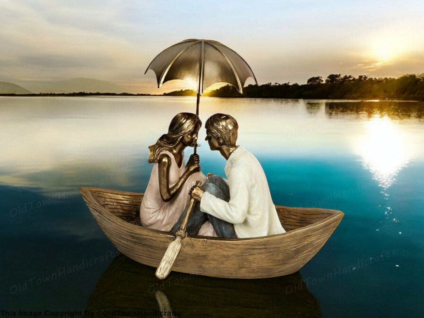 Polyresin Romantic Couple Boat Statue for Home Decor Gift for Loved Ones