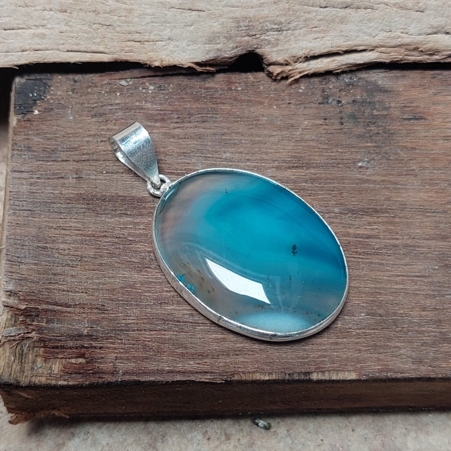 Natural Blue Banded Agate Cabochon Pendant 925 Sterling Silver Jewelry For Women