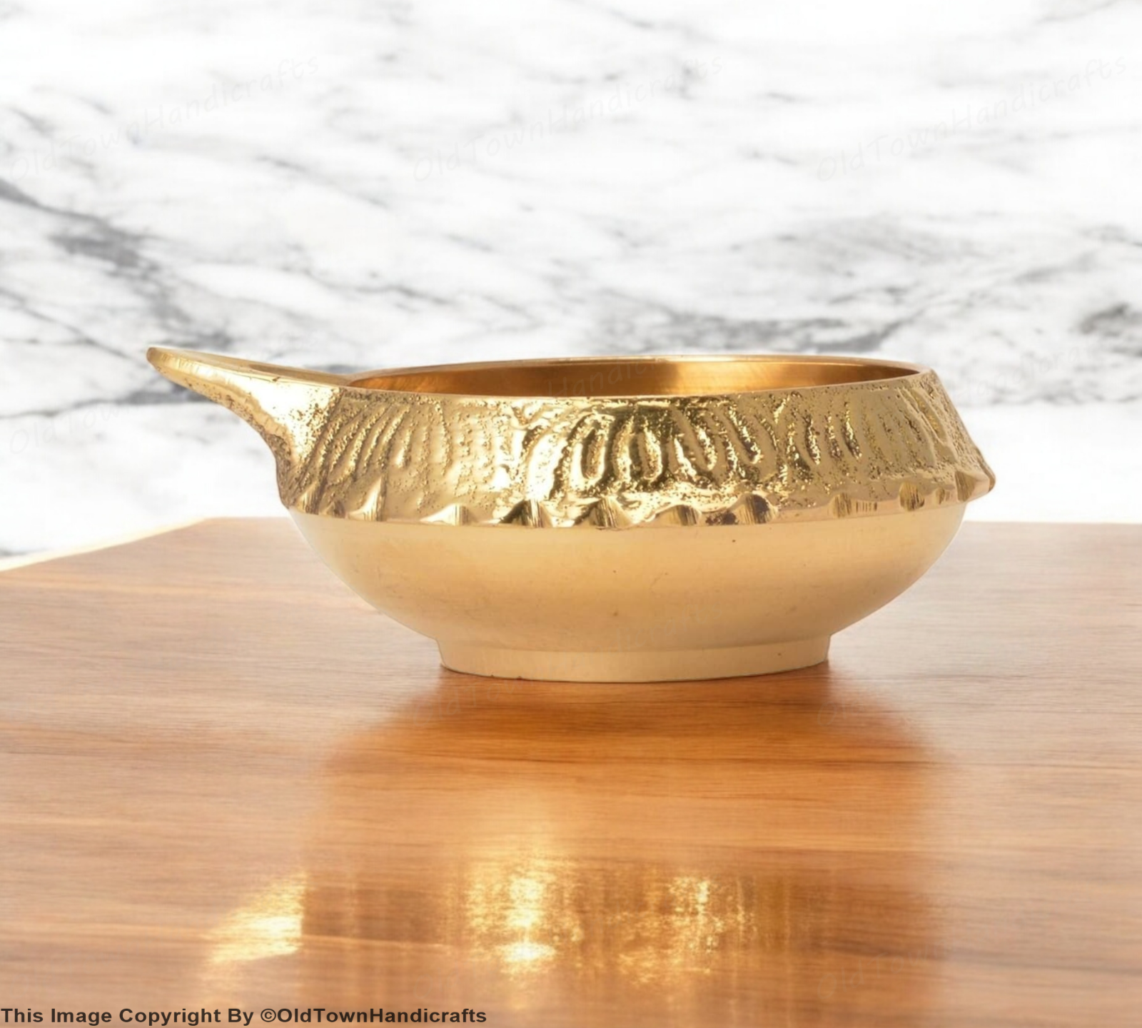 Handcrafted Diya Solid Brass Divi Lamp Elegant Indian Art for Home Office Decor