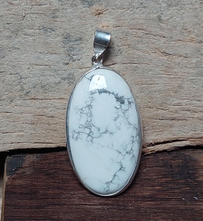 Long Oval Howlite Gemstone 925sterling Silver Handmade Pendant Jewelry For Women