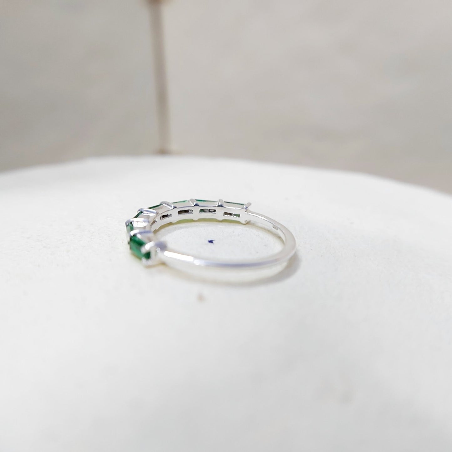 925 Silver Emerald Wedding Band Baguette Cut Green Emerald Eternity Ring Us5~ 15