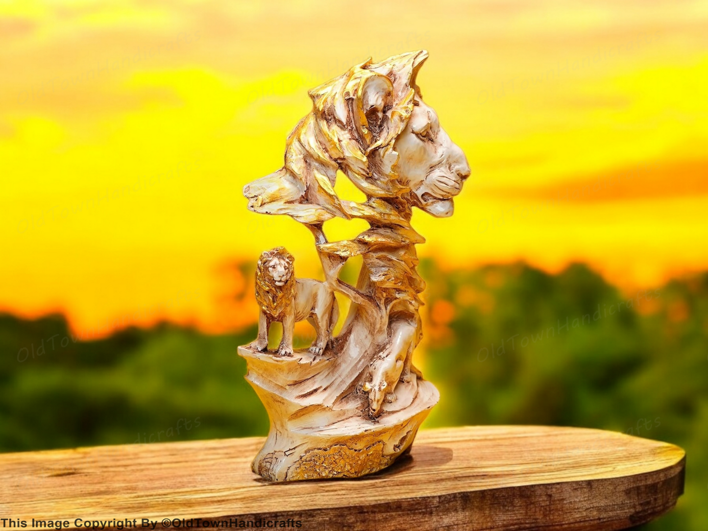 Lion Family Home Decor Showpiece Handcrafted King of Beasts Lion Sculpture