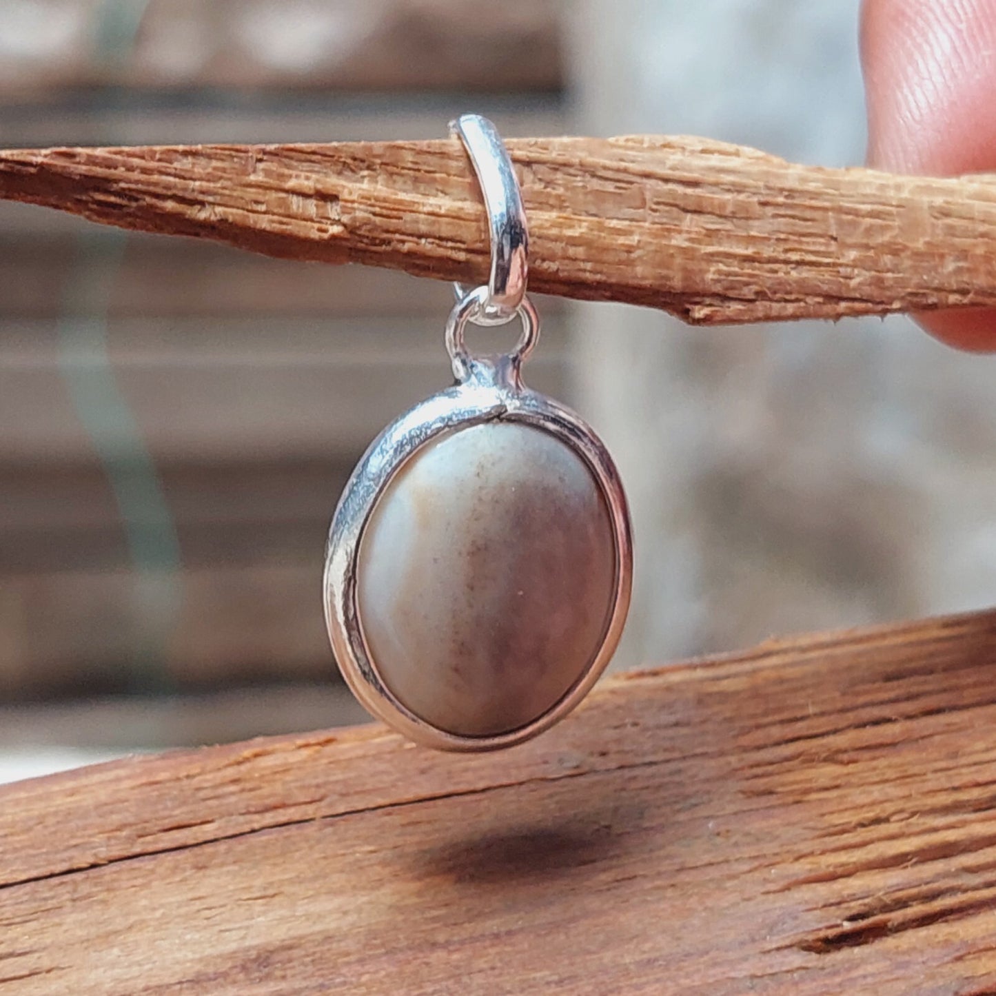 925 Sterling Silver Ovel Natural White Agate Pendant Necklace,Vintage Pendant