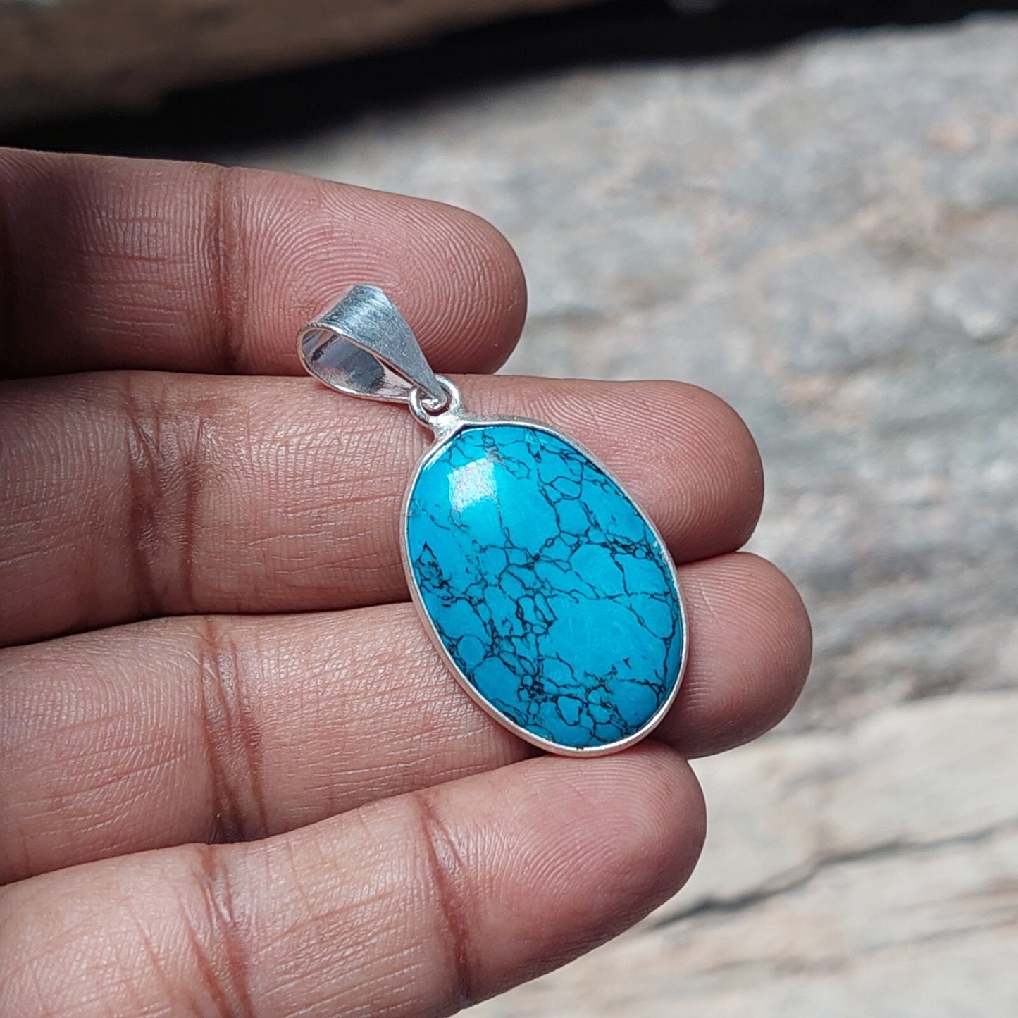 Oval Shaped Blue Turquoise 925 Sterling Silver Gemstone Pendant Best For Gift