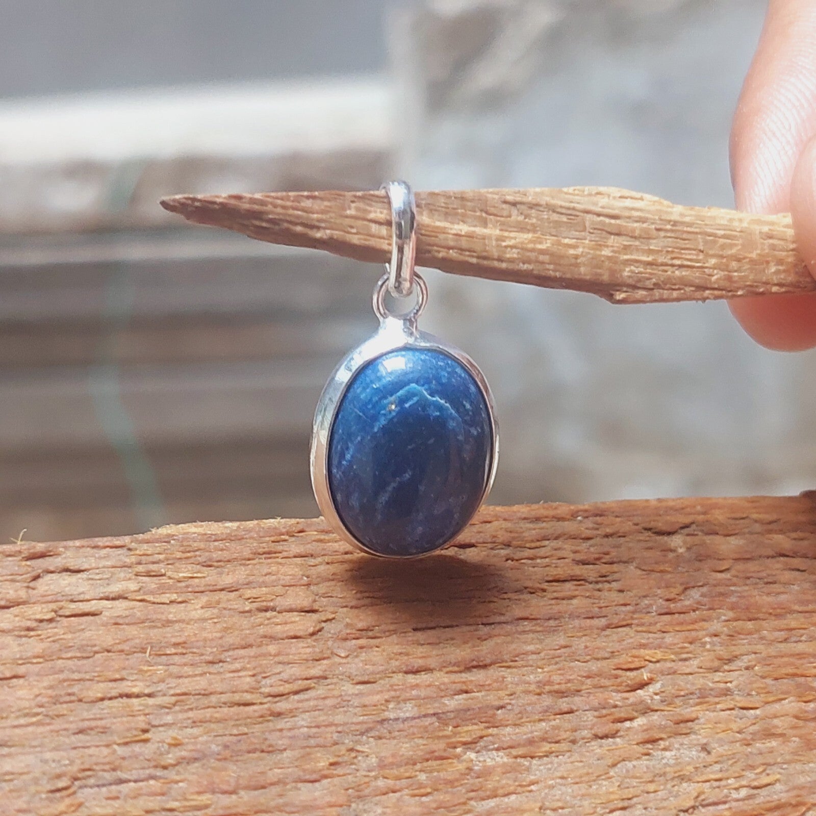 925 Sterling Silver Ovel Natural Blue Lapis Lazuli Pendant Necklace Gift For Her