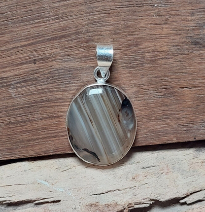 Oval Brown Banded Agate Gemstone 925 Sterling Silver Handmade Pendant Necklaces