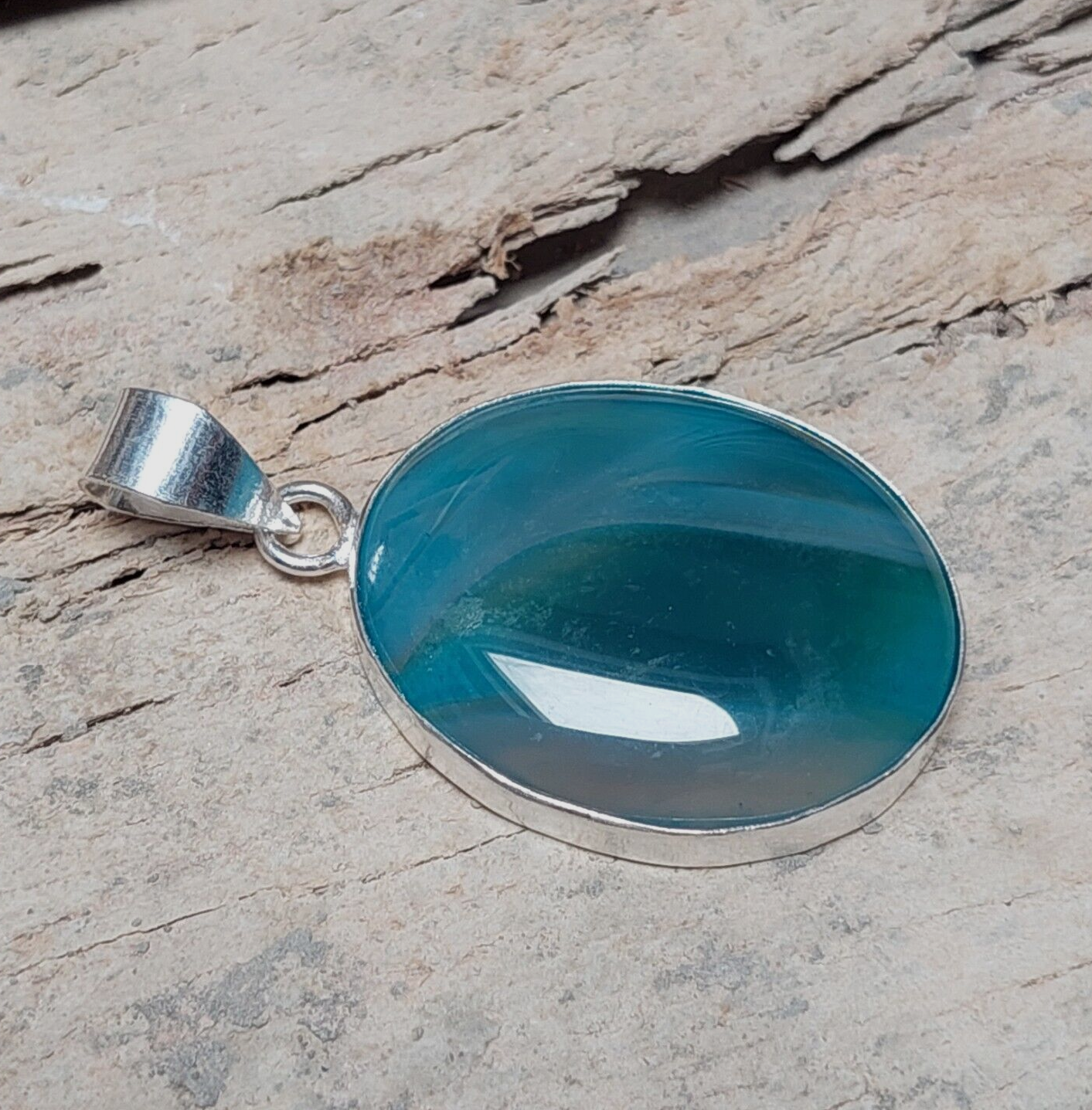Oval Natural Green Banded Agate Gemstone 925 Silver Bezel Pendant Gift For Her