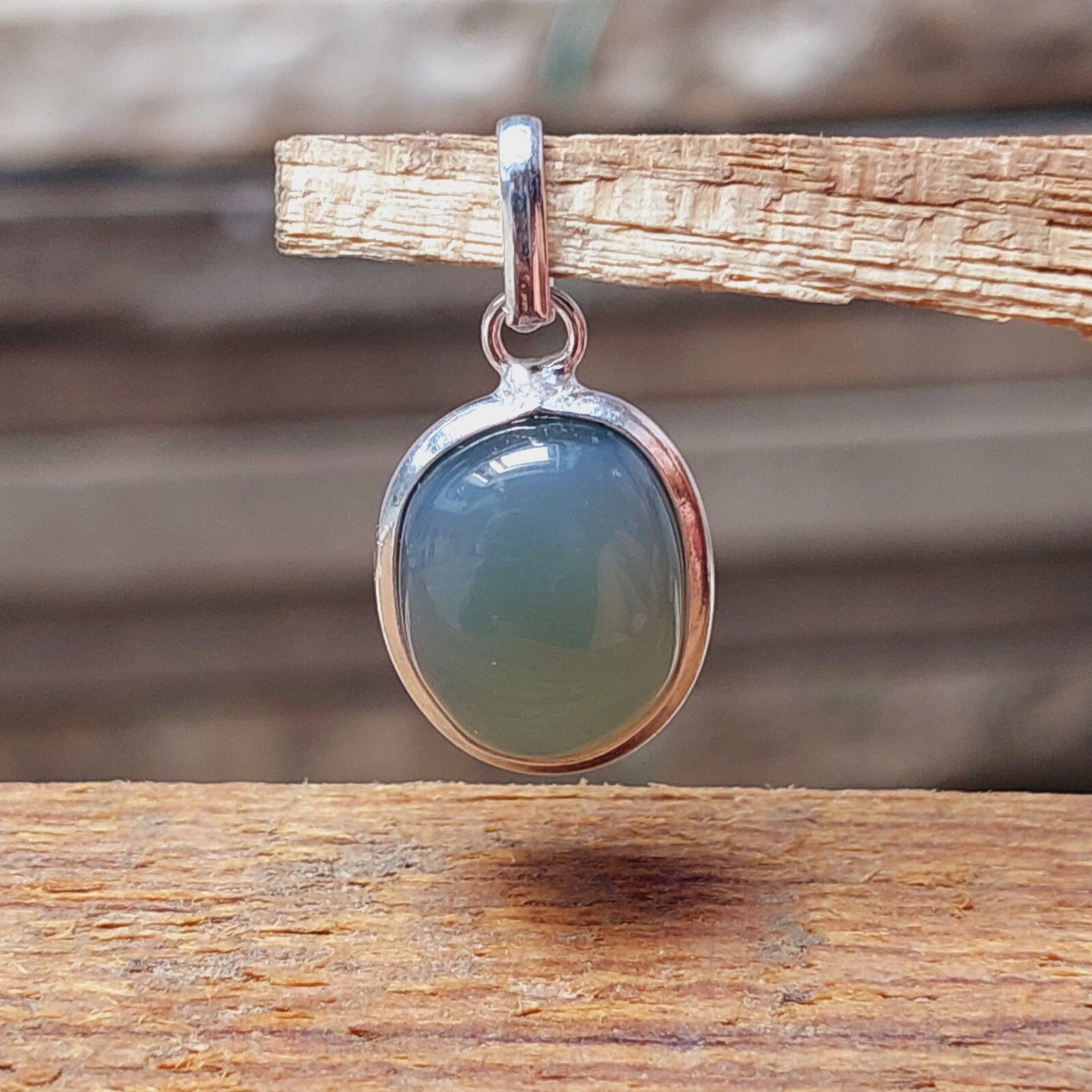 Oval Sky Blue Agate Pendant,925 Sterling Silver Agate Slice Gemstone Pendant
