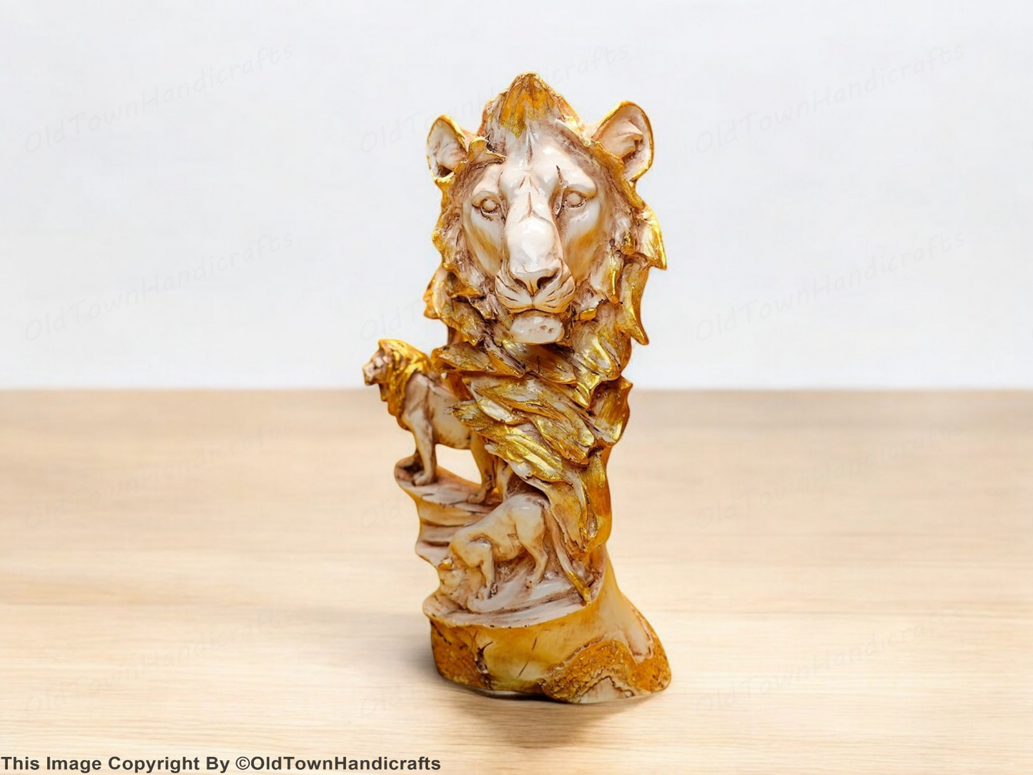 Lion Family Home Decor Showpiece Handcrafted King of Beasts Lion Sculpture