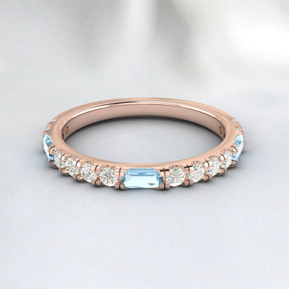 Baguette de topaze et demi-éternité de diamants - Bague de mariage en or 14 carats