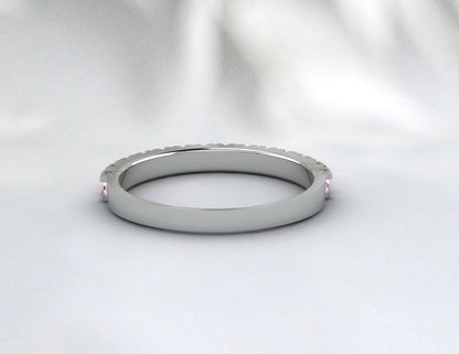 Bague demi-éternité en saphir rose Anniversaire de saphir délicat