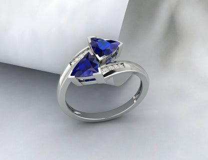 Bague saphir bleu Bague de promesse Trillion Cut Blue Gemstone Sterling Silver Ring Septembre Birthstone Bypass Ring Crossover Bague de fiançailles