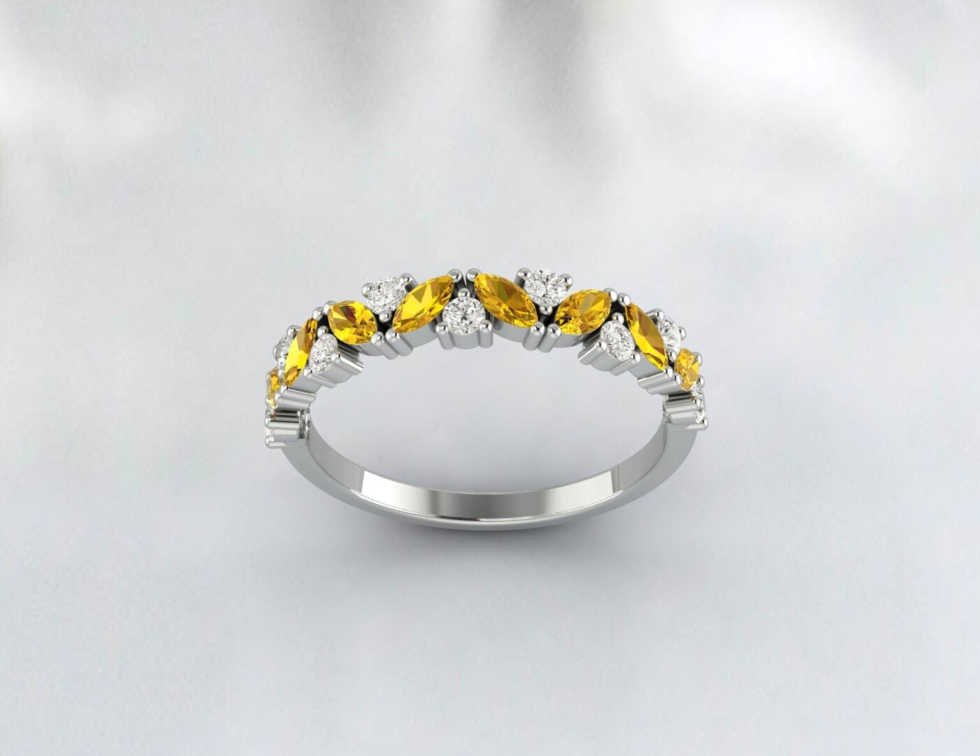 Bague en or 14 carats avec bande de citrine naturelle taille marquise