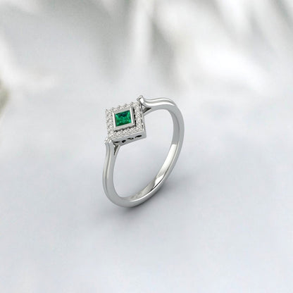 Vintage Princess Cut Emerald Engagement Ring Moissanite Brida Band