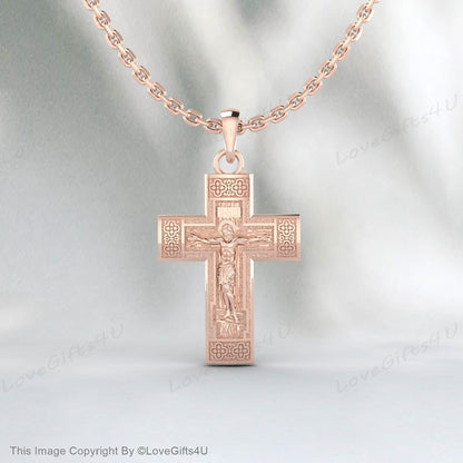 Collier de crucifix de Jésus en argent fait à la main, pendentif de sauveur de croix de secours de Jésus 3D, charme religieux de Jésus gravé, collier d’homme en argent, cadeau pour hommes