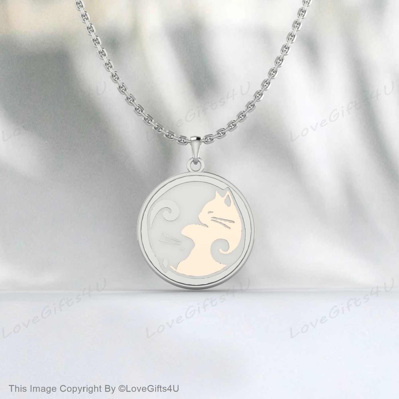 Collier médaillon pendentif chat celtique en argent sterling Collier kitty, charme de chat, cadeau pour un amoureux des chats, cadeau d’Halloween pour ma fille