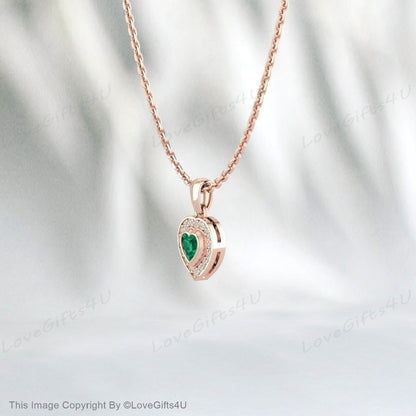 Collier émeraude en forme de cœur, pendentif émeraude coupé cœur, collier émeraude verte, pendentif cœur vert, cadeau de pierre de naissance de mai