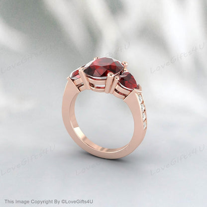 Red Garnet Ring, Three Stone Ring, 925 Sterling Silver, January Birthstone Ring,Vintage Ring, Gift For Women, Red Gemstone Ring, Oval Cut