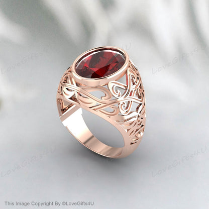 Bague grenat d’or, bague en pierre de mode, bague européenne unisexe, bague de conception unique, bague rouge coussin, chevalière rouge